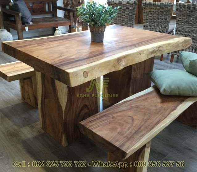 Meja Bangku Kayu Trembesi utuh Meja Bangku Kayu Trembesi utuh
